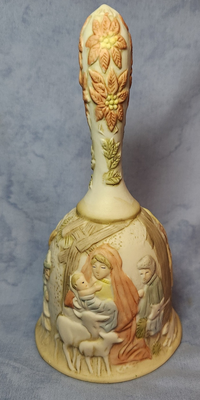 1982 Lefton Christopher Collection Nativity Bell "O Come All Ye Faithful"